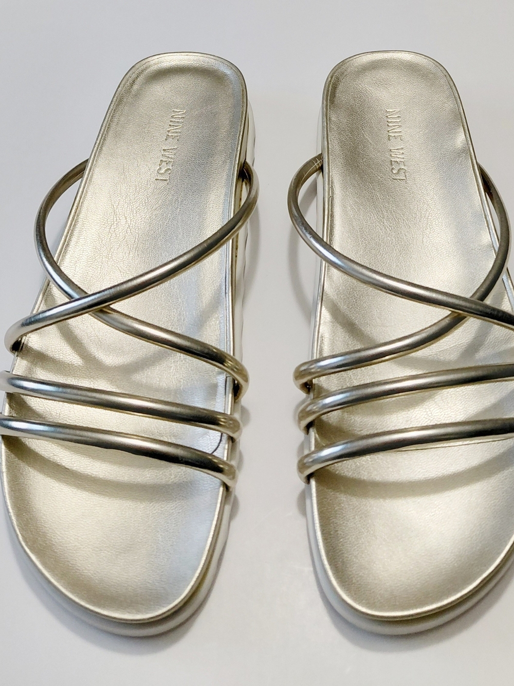 NINE WEST Women's Calm3  Metallic  Gold Strappy Slide Sandals Size 8M